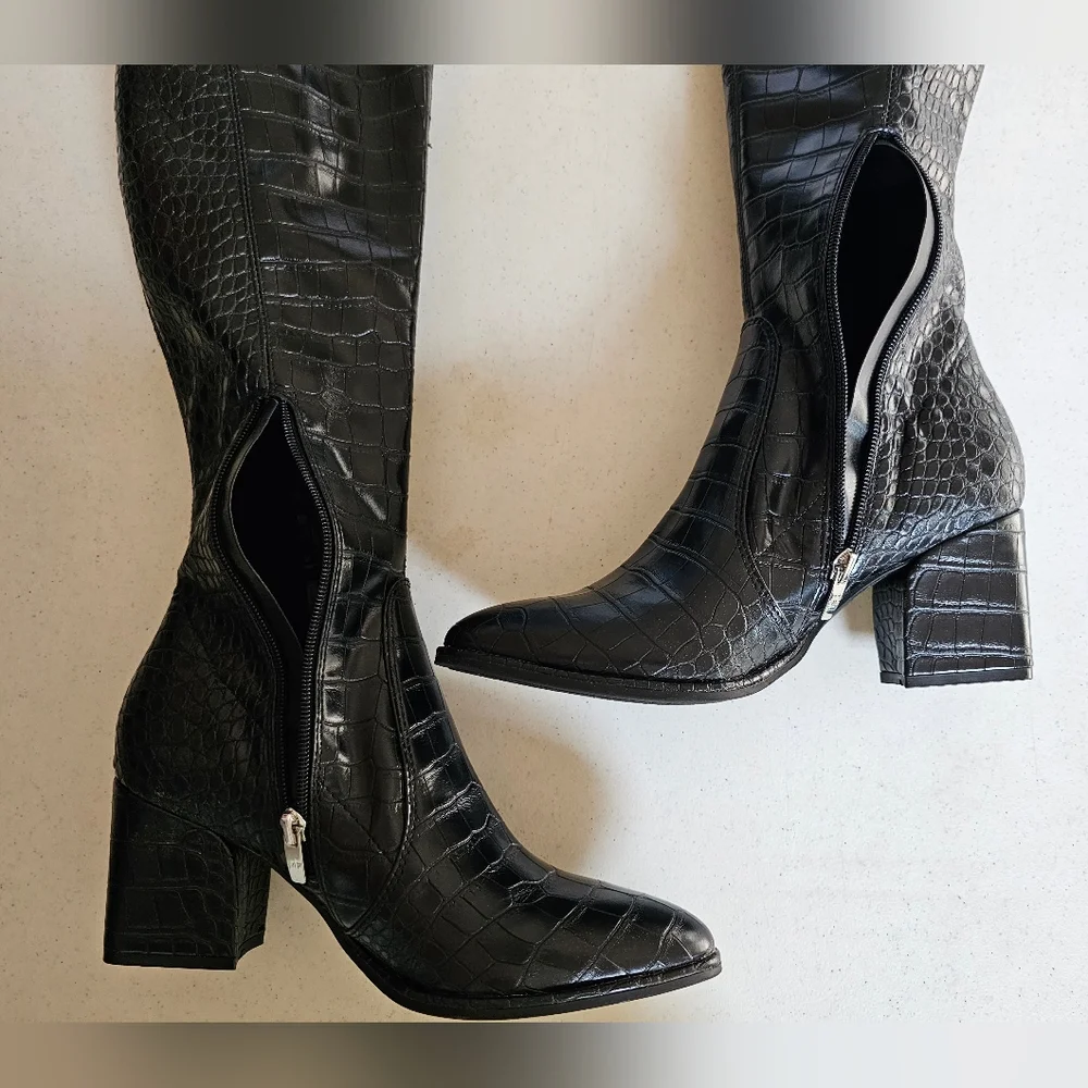 MARC FISHER Black Crocodile Over the Knee Tall Boots NEW Size 8 1/2 Medi…